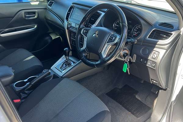 2019 Mitsubishi Triton GLS MR 4X4