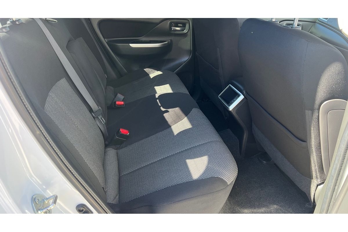 2019 Mitsubishi Triton GLS MR 4X4