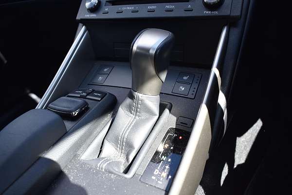 2015 Lexus IS IS250 Luxury GSE30R