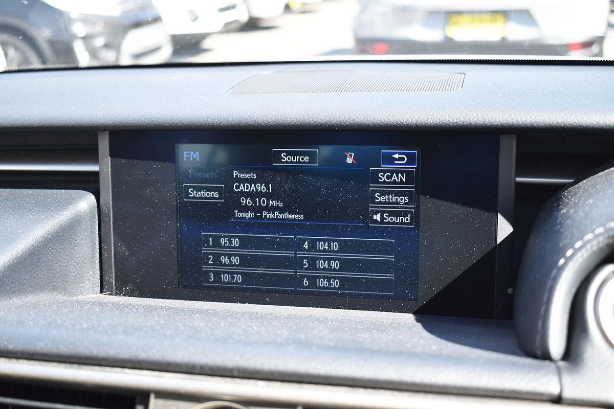2015 Lexus IS IS250 Luxury GSE30R
