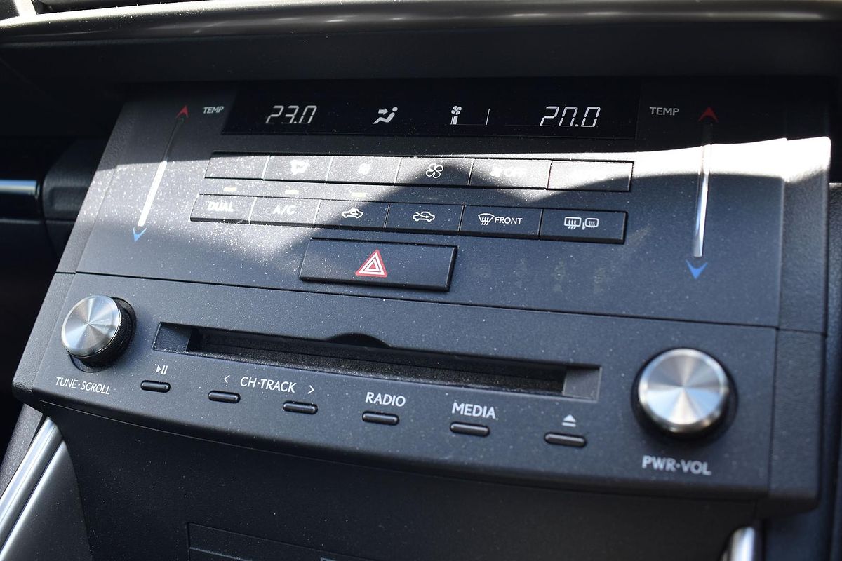 2015 Lexus IS IS250 Luxury GSE30R