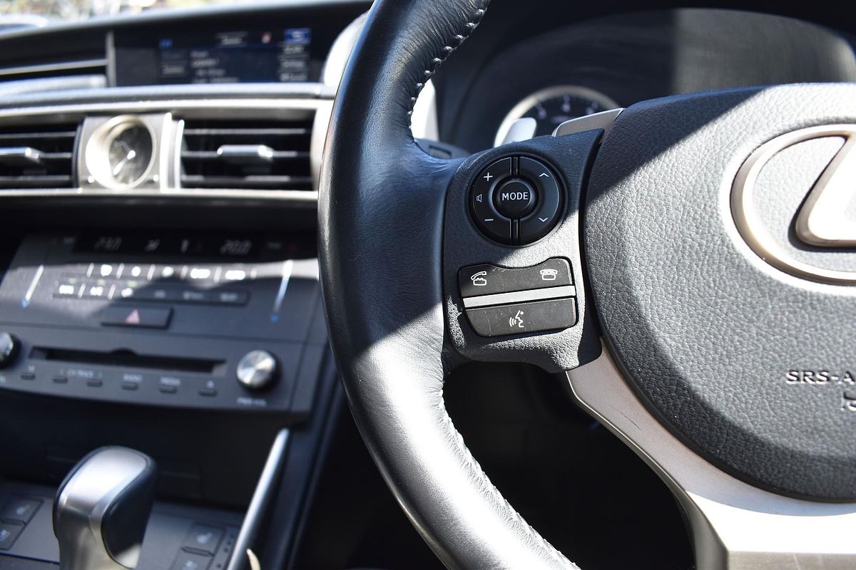 2015 Lexus IS IS250 Luxury GSE30R