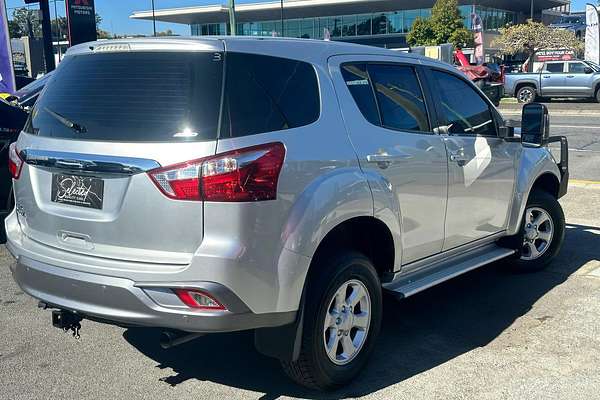 2018 Isuzu MU-X LS-M