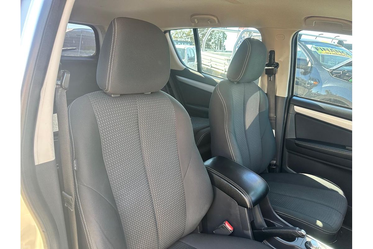 2018 Isuzu MU-X LS-M