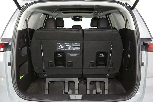 2023 Kia Carnival Platinum KA4