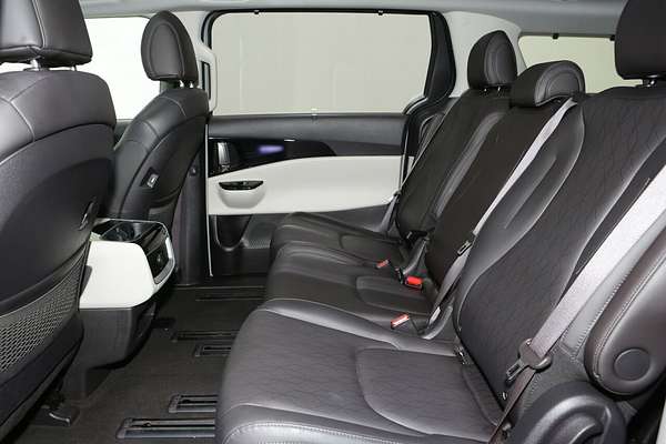 2023 Kia Carnival Platinum KA4