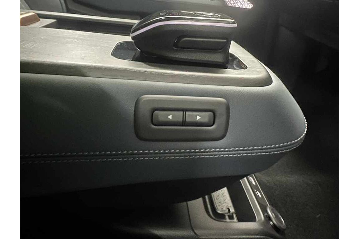 2025 Nissan Ariya Evolve FE0