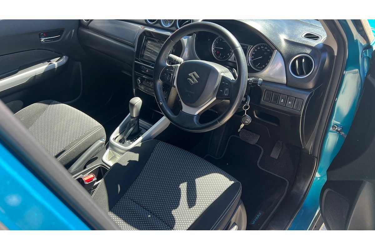 2016 Suzuki Vitara RT-S LY