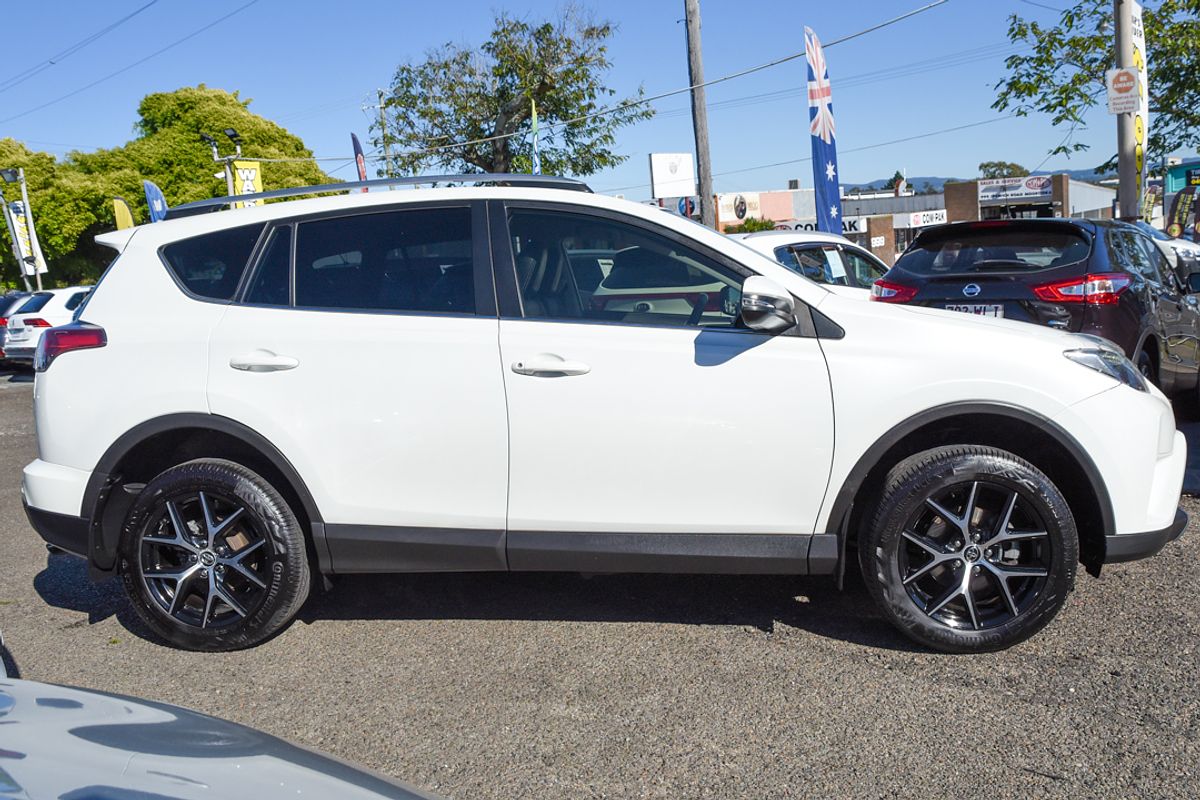 2018 Toyota RAV4 GXL ZSA42R