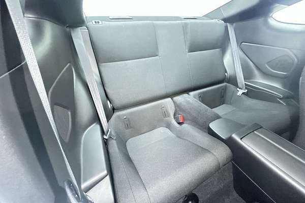 2022 Toyota GR86 GT ZN8