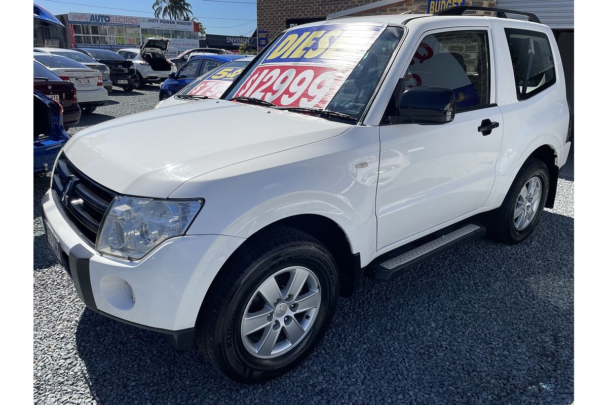 2007 Mitsubishi Pajero R NS