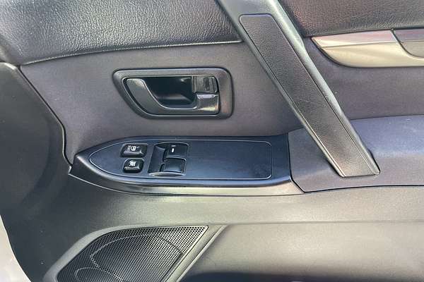 2007 Mitsubishi Pajero R NS