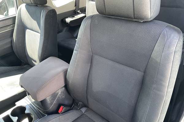 2007 Mitsubishi Pajero R NS
