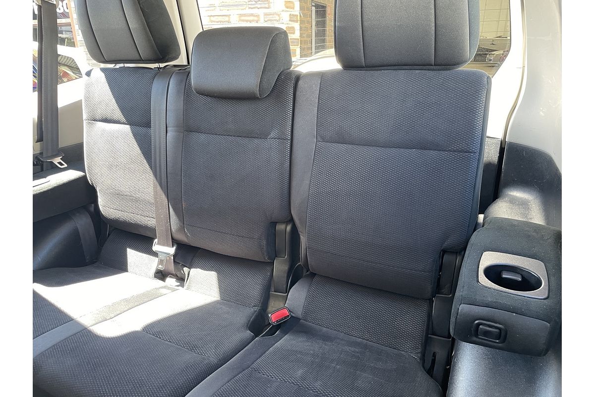 2007 Mitsubishi Pajero R NS