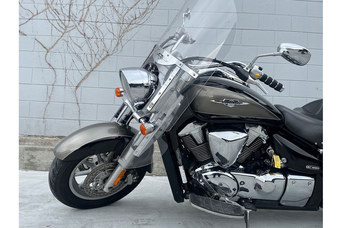 2010 Suzuki VLR1800 BOULEVARD C109RT