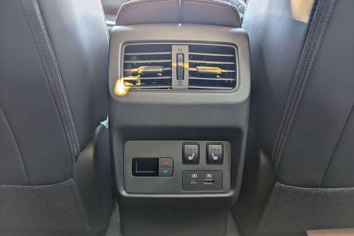 2024 Nissan X-TRAIL Ti-L T33