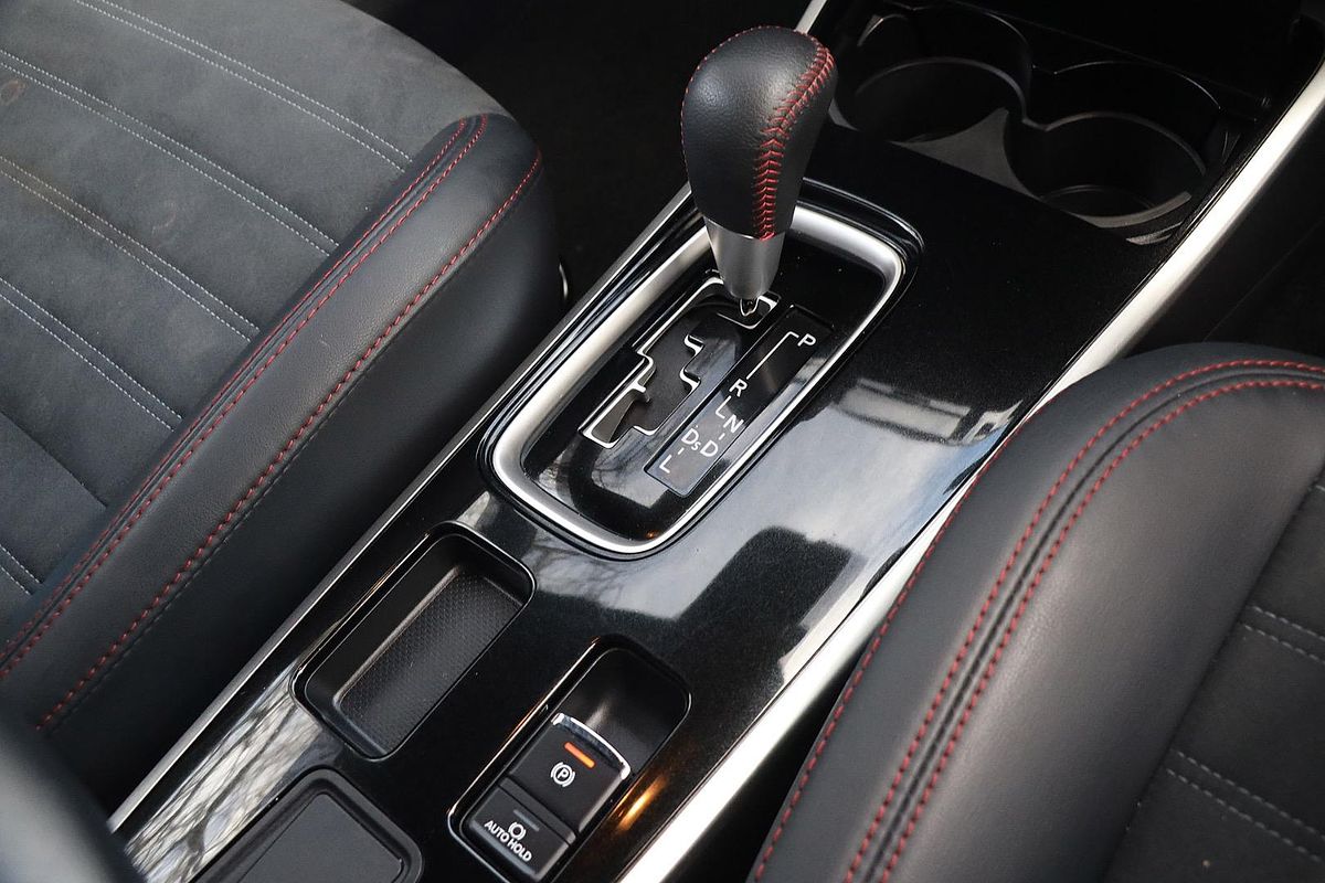 2020 Mitsubishi Outlander Black Edition ZL
