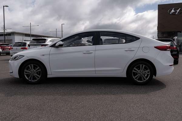 2016 Hyundai Elantra Active AD