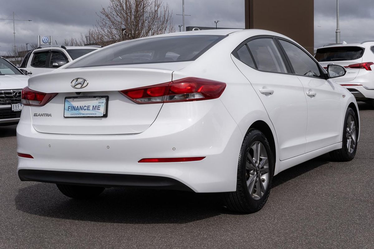 2016 Hyundai Elantra Active AD