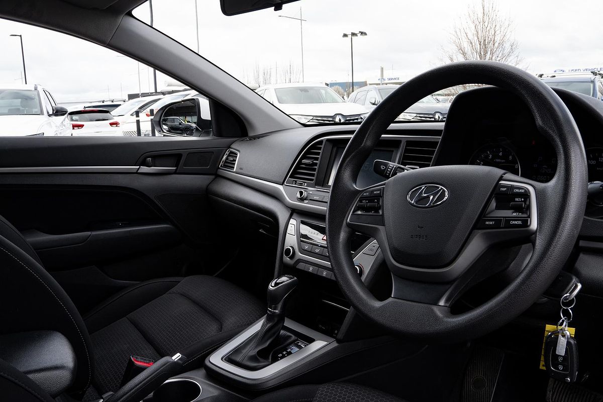 2016 Hyundai Elantra Active AD