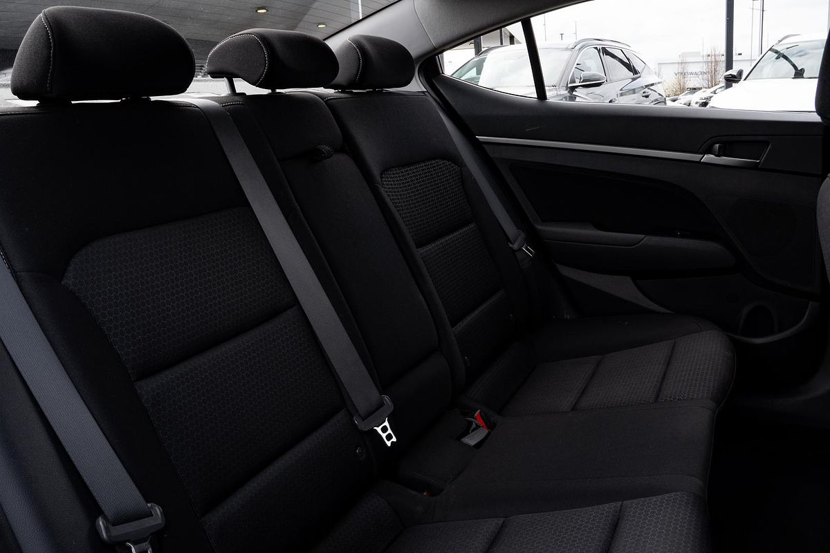 2016 Hyundai Elantra Active AD