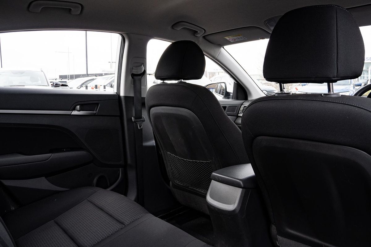 2016 Hyundai Elantra Active AD