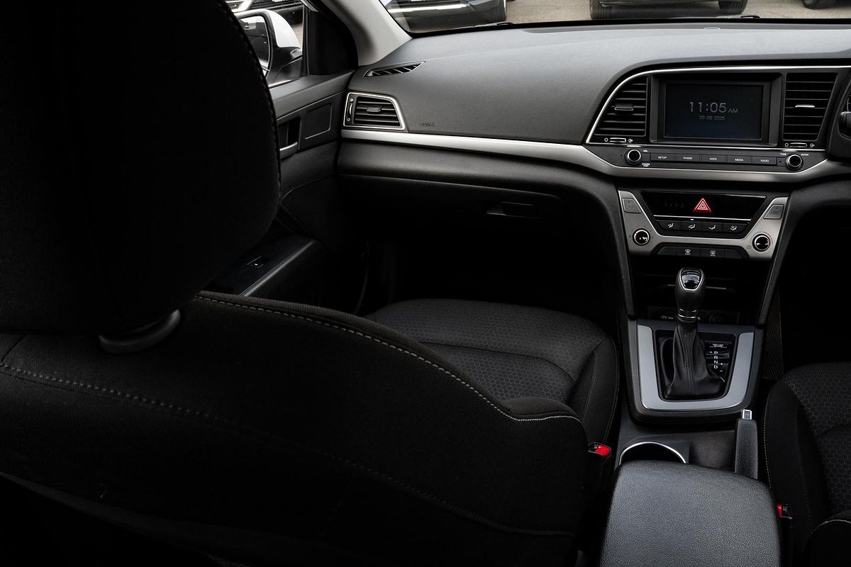 2016 Hyundai Elantra Active AD