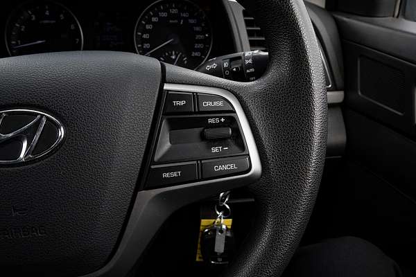 2016 Hyundai Elantra Active AD