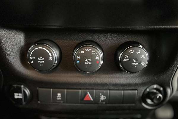 2016 Jeep Wrangler Unlimited Sport JK