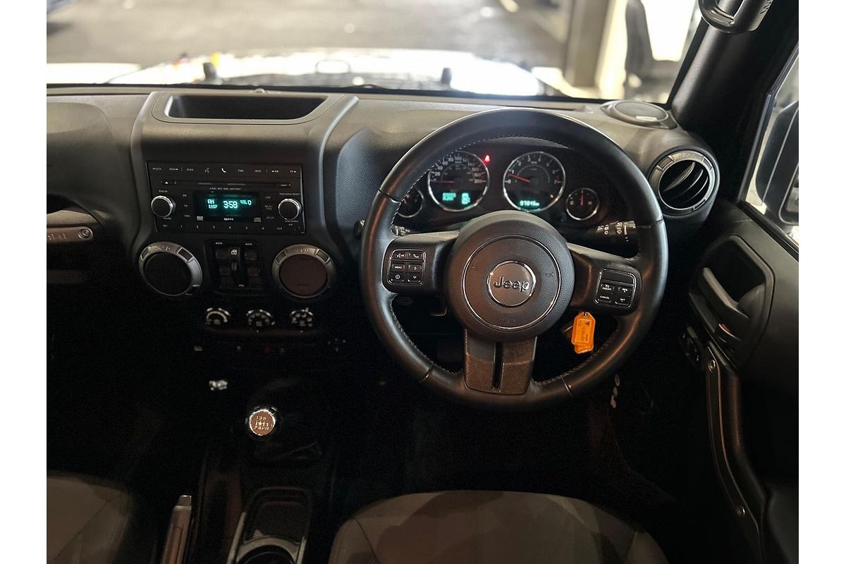 2016 Jeep Wrangler Unlimited Sport JK