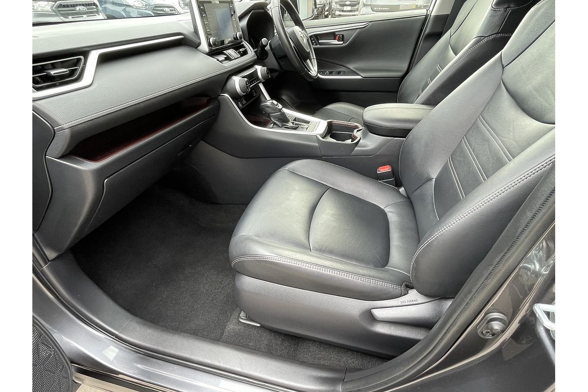 2020 Toyota RAV4 Cruiser MXAA52R