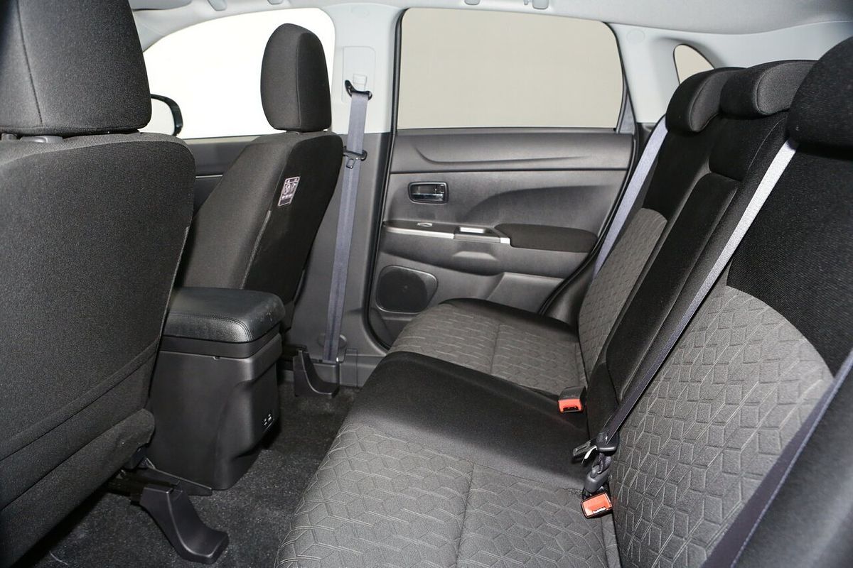2024 Mitsubishi ASX LS XD