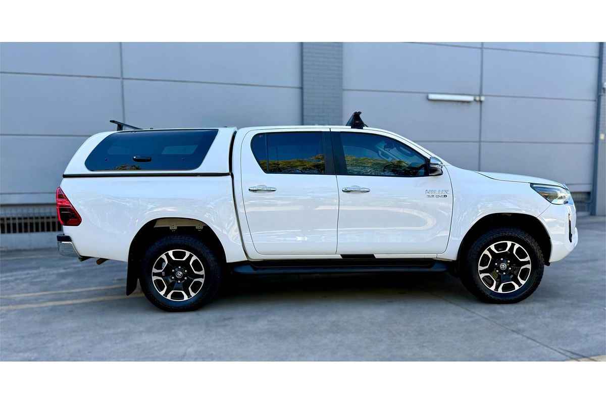 2020 Toyota Hilux SR5 GUN126R