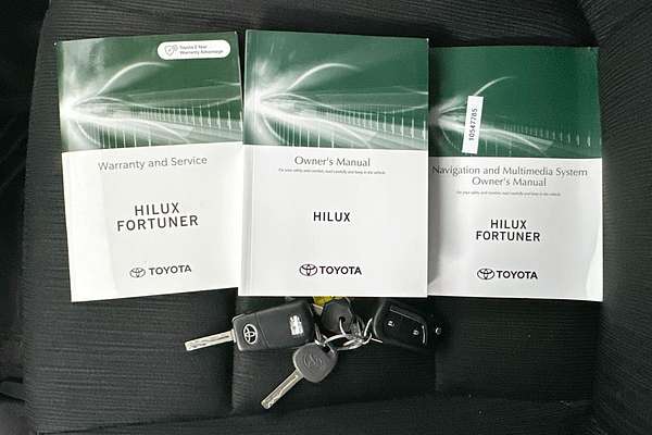 2022 Toyota Hilux SR GUN126R 4X4