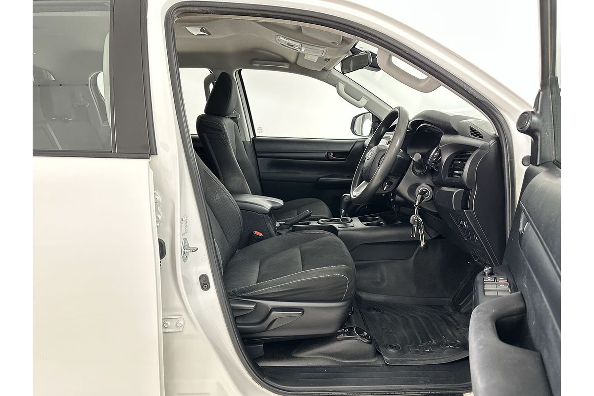 2022 Toyota Hilux SR GUN126R 4X4