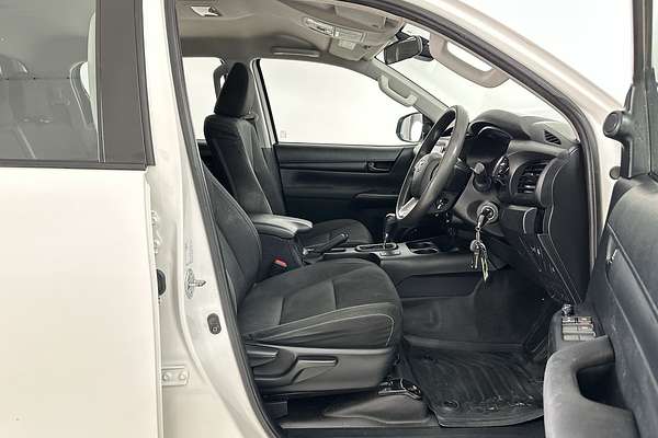 2022 Toyota Hilux SR GUN126R 4X4