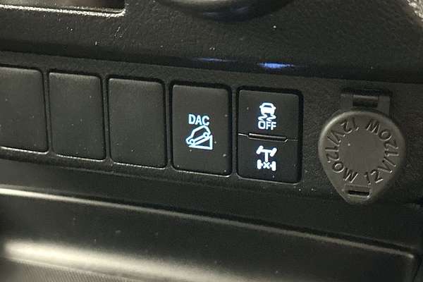 2022 Toyota Hilux SR GUN126R 4X4