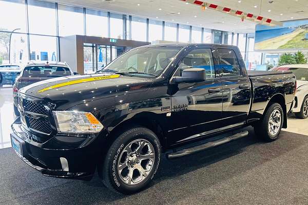 2022 RAM 1500 Express DS 4X4 SWB