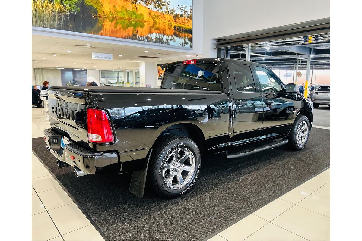 2022 RAM 1500 Express DS 4X4 SWB