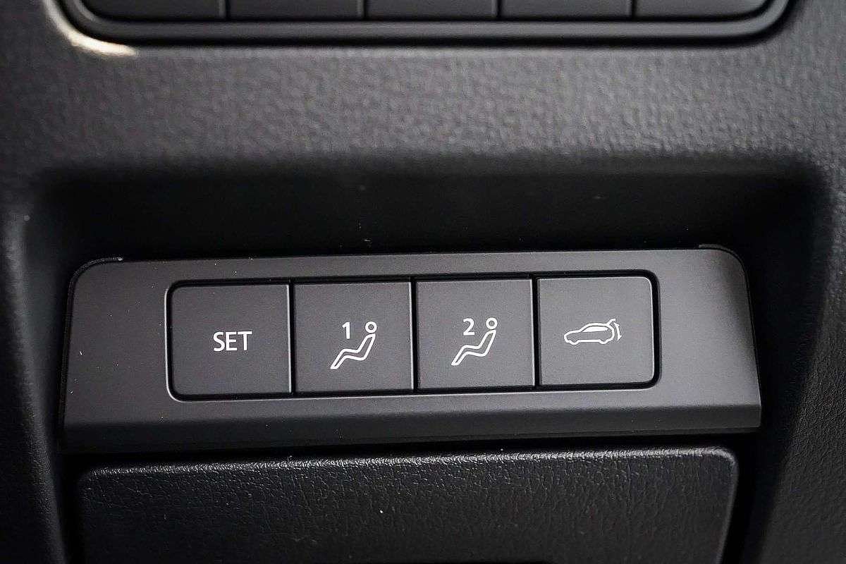 2025 Mazda CX-80 P50e GT KL