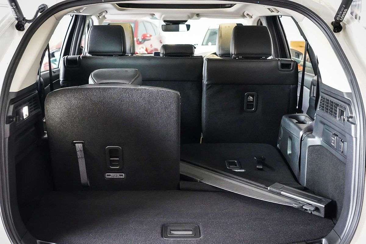 2025 Mazda CX-80 P50e GT KL