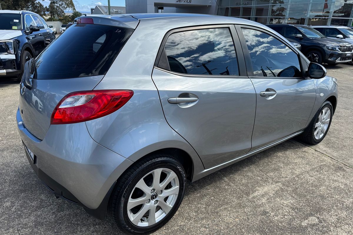 2013 Mazda 2 Neo Sport DE Series 2
