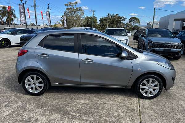 2013 Mazda 2 Neo Sport DE Series 2