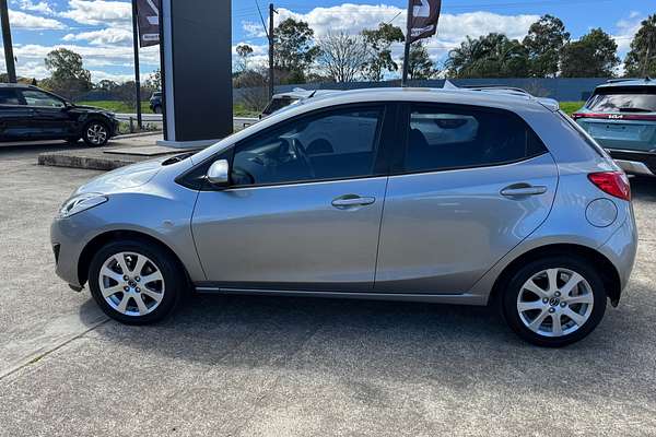 2013 Mazda 2 Neo Sport DE Series 2