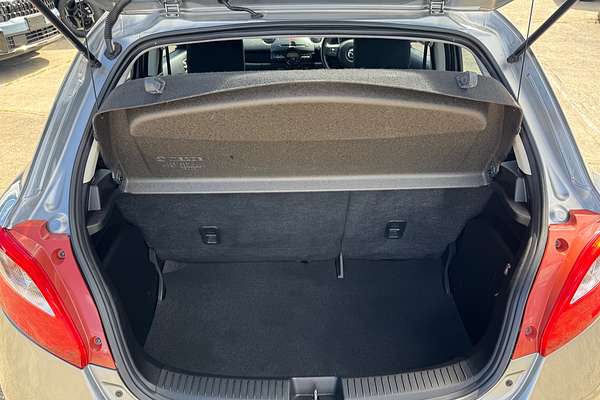 2013 Mazda 2 Neo Sport DE Series 2