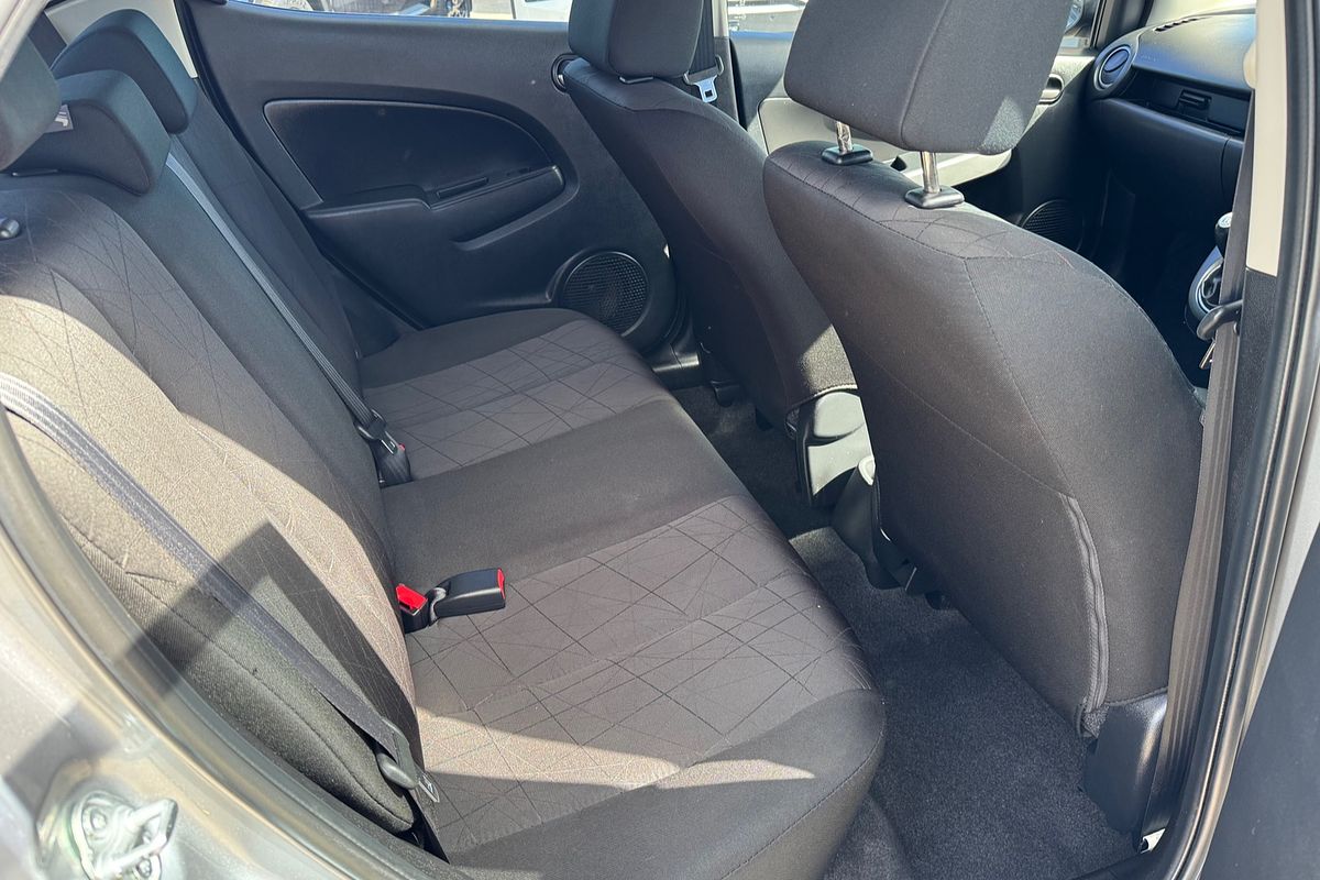 2013 Mazda 2 Neo Sport DE Series 2