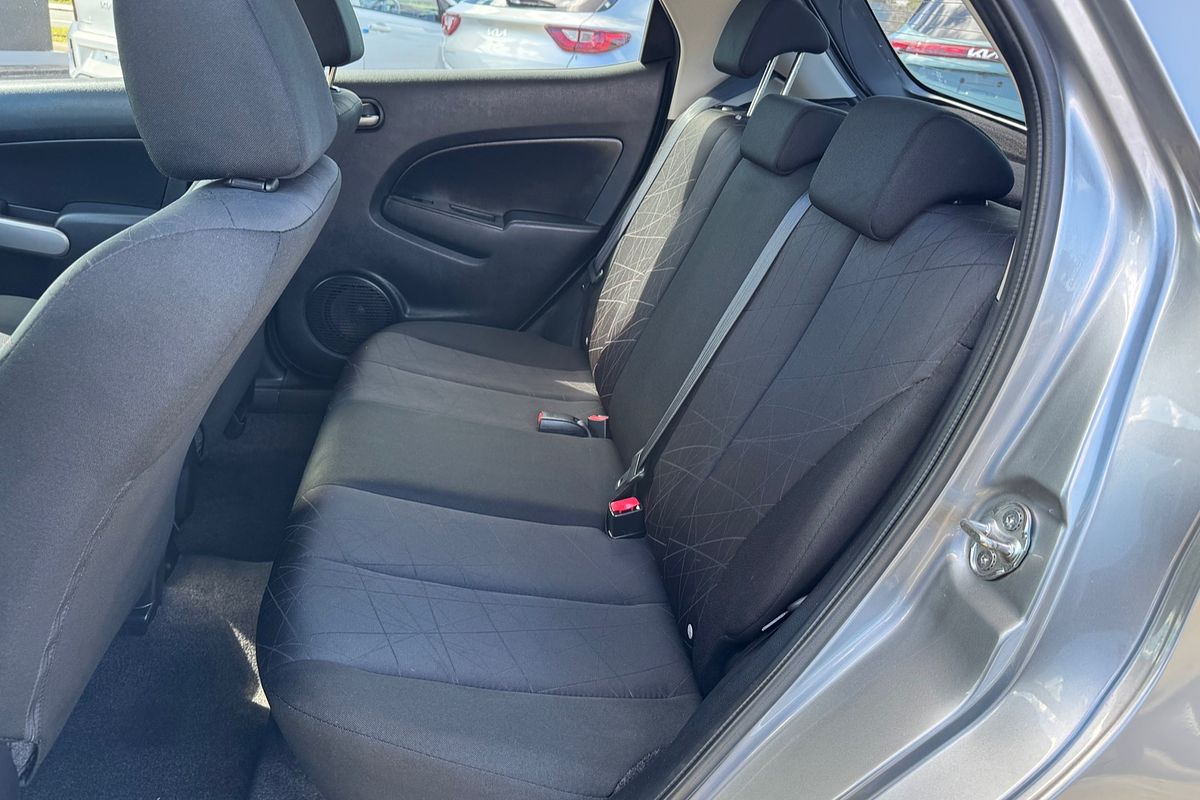 2013 Mazda 2 Neo Sport DE Series 2