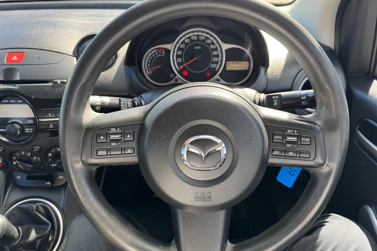 2013 Mazda 2 Neo Sport DE Series 2