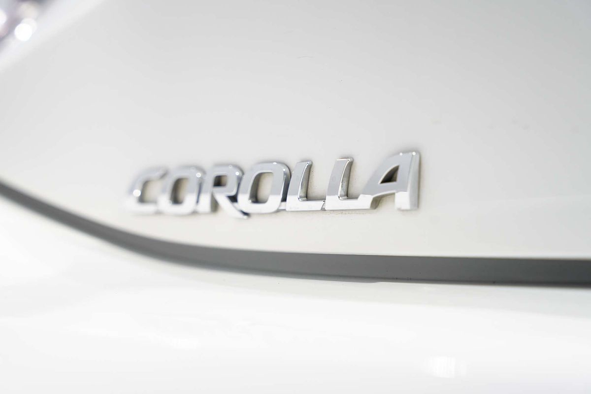 2022 Toyota Corolla Ascent Sport Hybrid ZWE211R