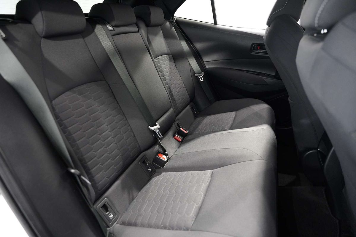 2022 Toyota Corolla Ascent Sport Hybrid ZWE211R